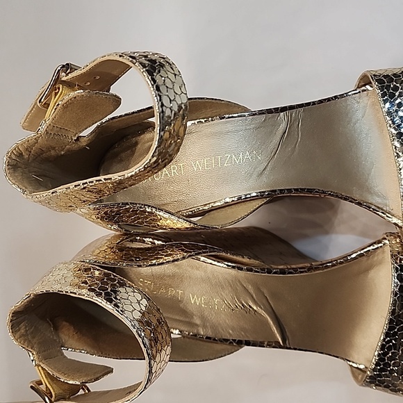 Stuart Weitzman Metallic Snakeskin Wedge Sandals Gold Platform - Picture 16 of 16